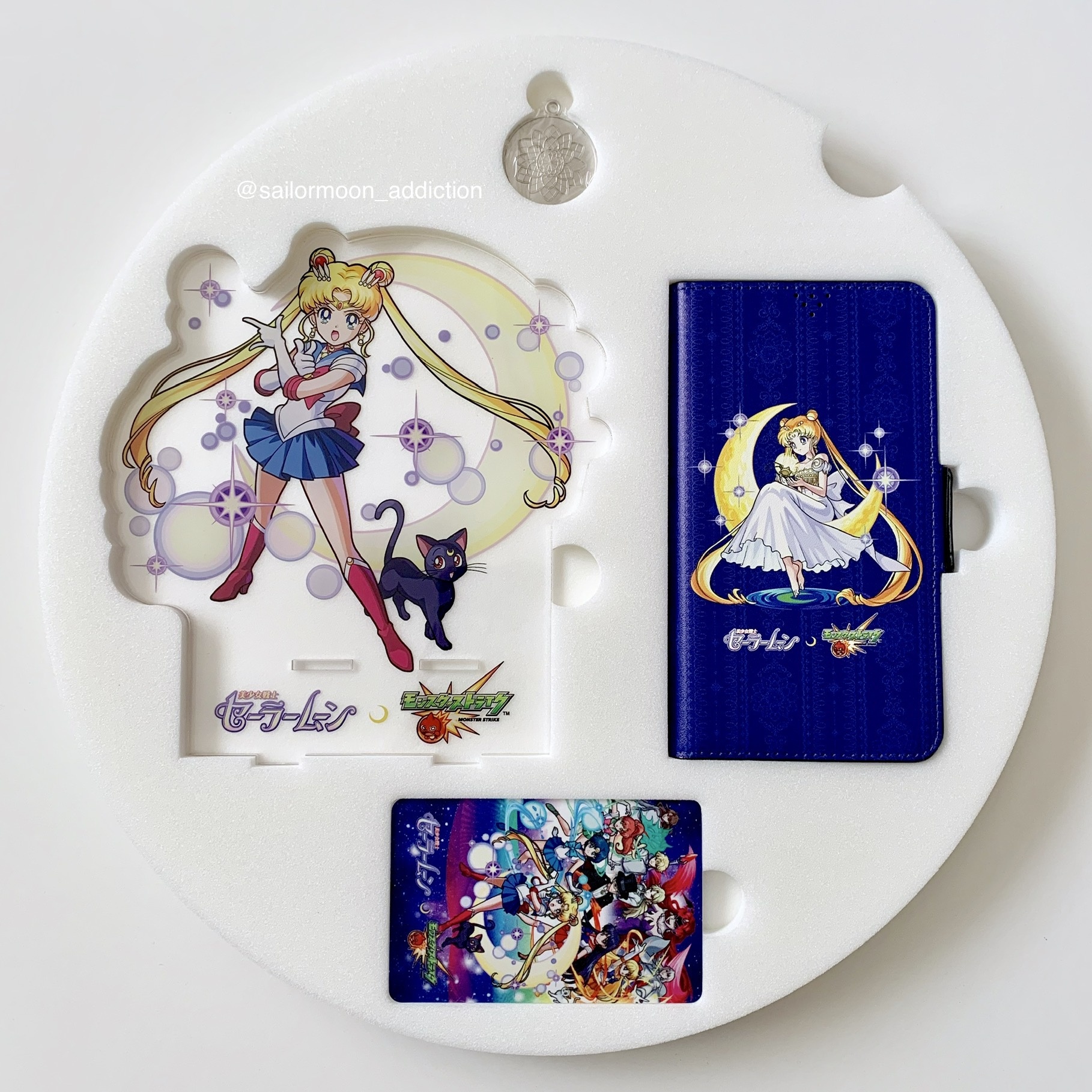 Review - Sailor Moon Crystal x Monster Strike Phantom Crystal Boxset 04