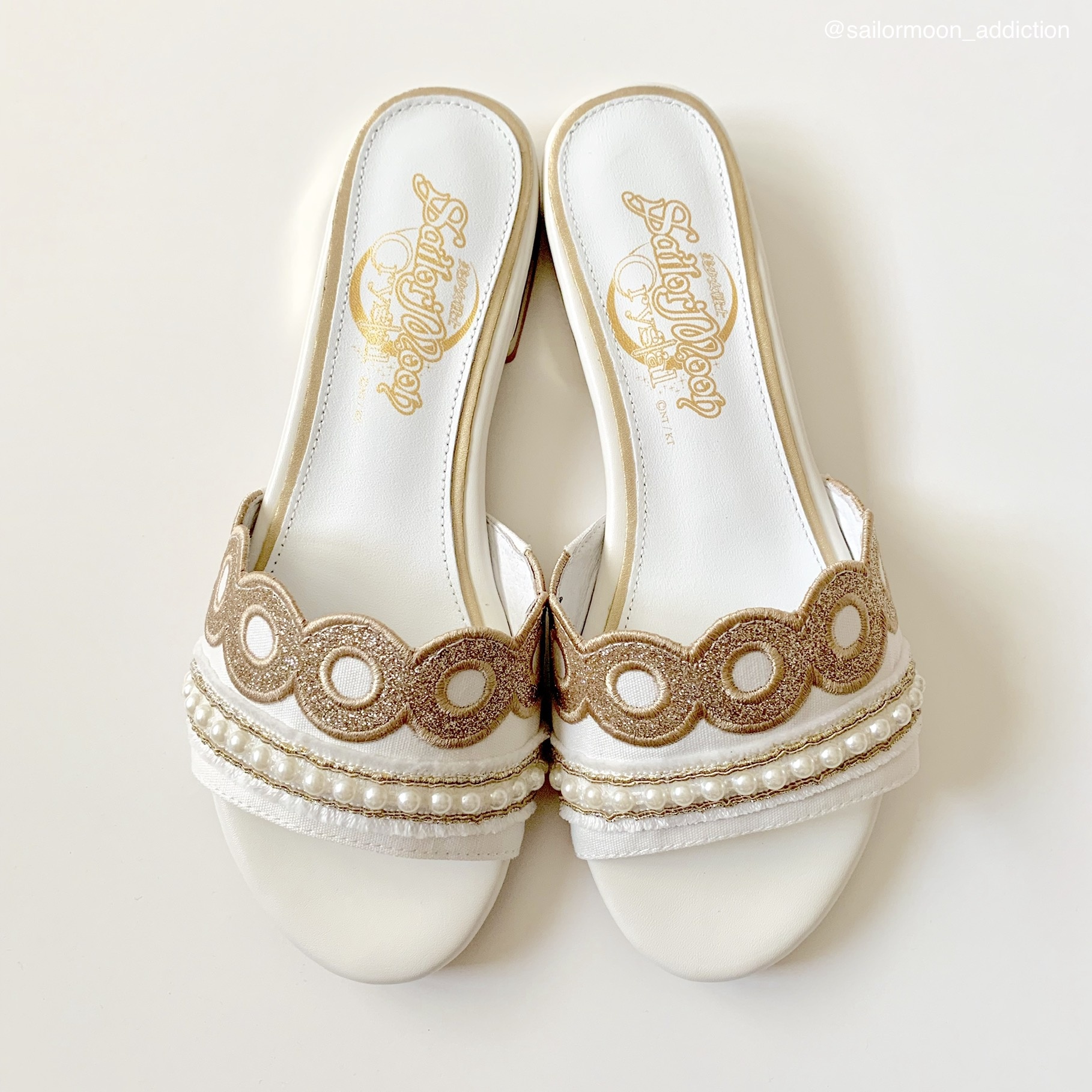 Review - Sailor Moon x Grace Gift Princess Serenity Slippers White